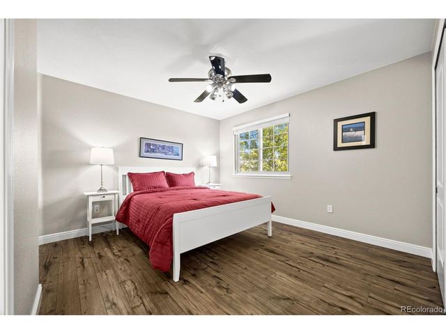 9755 Spring Hill St, Highlands Ranch, CO 80129