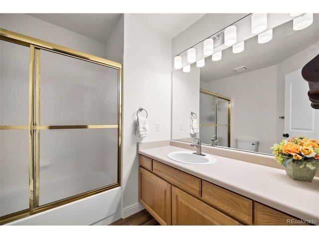 9755 Spring Hill St, Highlands Ranch, CO 80129