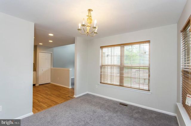 105 FARRINGTON CT, Collegeville, PA 19426