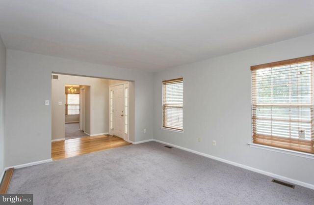 105 FARRINGTON CT, Collegeville, PA 19426