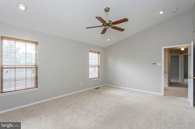105 FARRINGTON CT, Collegeville, PA 19426