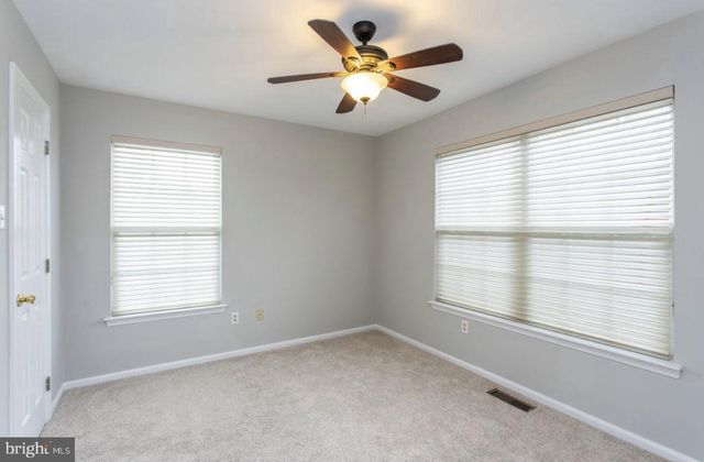 105 FARRINGTON CT, Collegeville, PA 19426