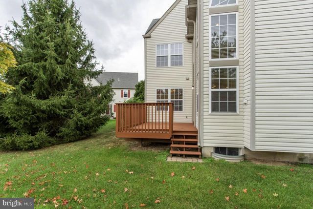 105 FARRINGTON CT, Collegeville, PA 19426