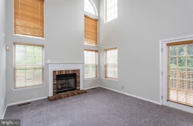 105 FARRINGTON CT, Collegeville, PA 19426
