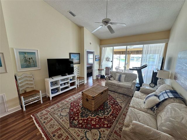 1207 SPOONBILL LANDINGS CIRCLE, Bradenton, FL 34209