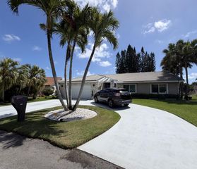 7626 NW 87th Avenue, Tamarac, FL 33321