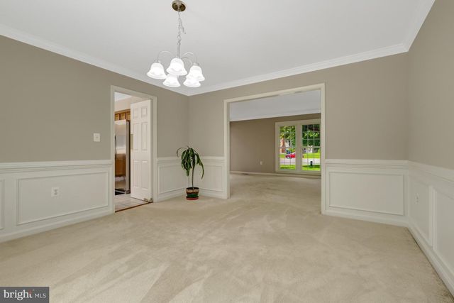 1501 SNOWFLAKE CT, Herndon, VA 20170