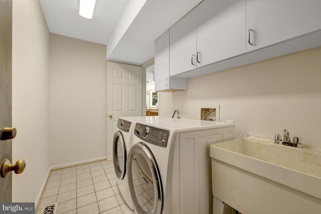 1501 SNOWFLAKE CT, Herndon, VA 20170