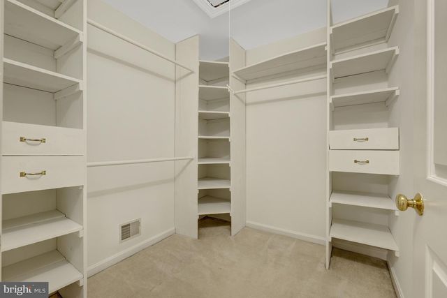 1501 SNOWFLAKE CT, Herndon, VA 20170