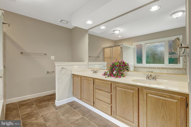 1501 SNOWFLAKE CT, Herndon, VA 20170