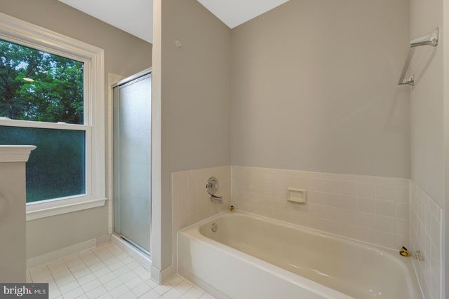 1501 SNOWFLAKE CT, Herndon, VA 20170