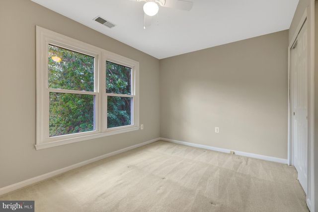 1501 SNOWFLAKE CT, Herndon, VA 20170