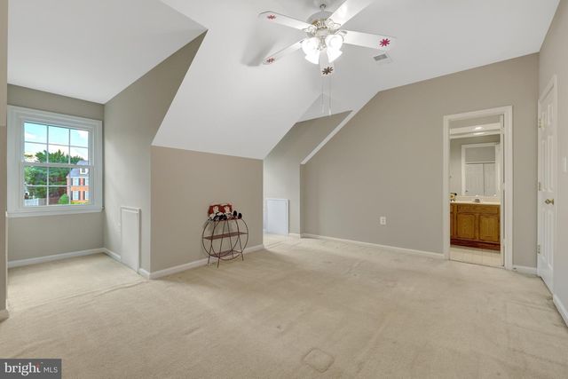 1501 SNOWFLAKE CT, Herndon, VA 20170