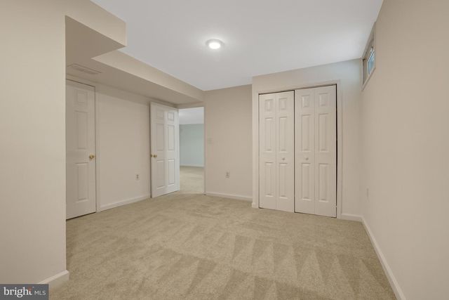 1501 SNOWFLAKE CT, Herndon, VA 20170