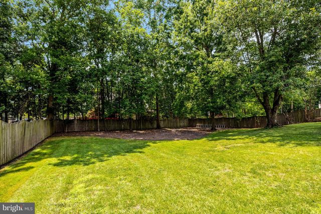 1501 SNOWFLAKE CT, Herndon, VA 20170