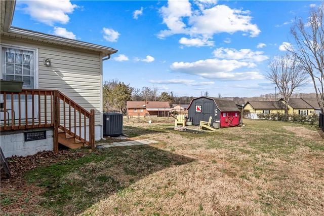 113 Hardy Street, Jonesville, NC 28642