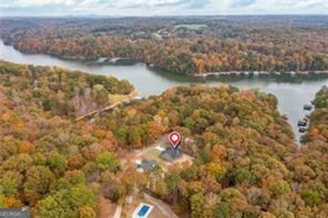 7364 Cherokee Lane, Murrayville, GA 30564