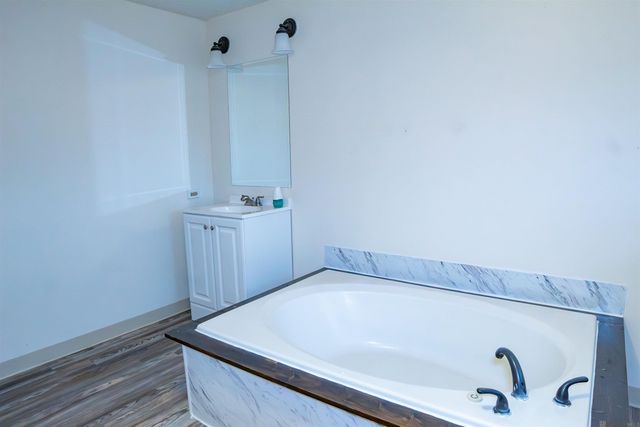 9815 Adam Dr, Denham Springs, LA 70726