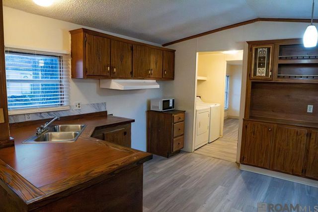 9815 Adam Dr, Denham Springs, LA 70726