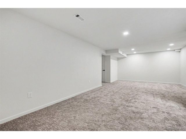11874 Eudora Dr, Thornton, CO 80233