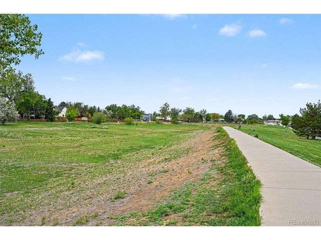 11874 Eudora Dr, Thornton, CO 80233