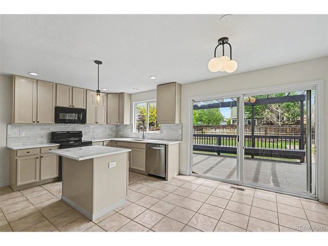 11874 Eudora Dr, Thornton, CO 80233