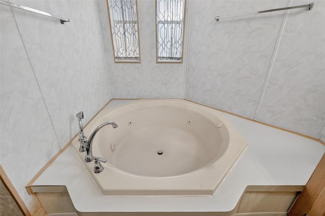 3224 MANATEE ROAD, Tavares, FL 32778