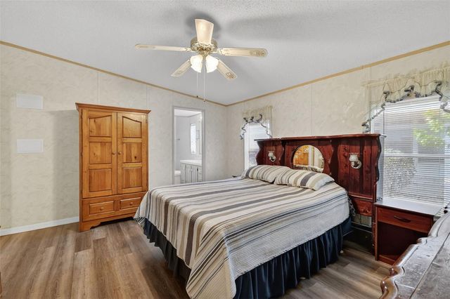 3224 MANATEE ROAD, Tavares, FL 32778