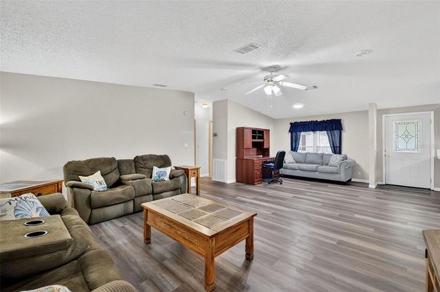 3224 MANATEE ROAD, Tavares, FL 32778