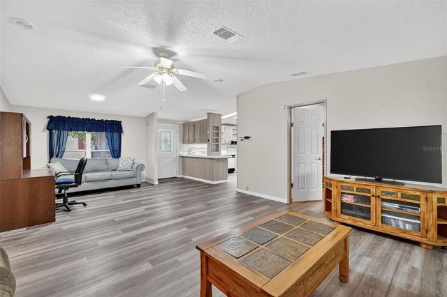 3224 MANATEE ROAD, Tavares, FL 32778