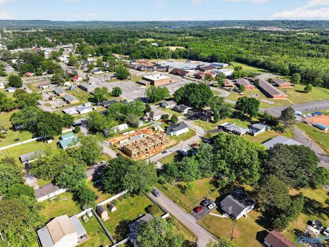 54 Robinson Creek Road, Falkville, AL 35622