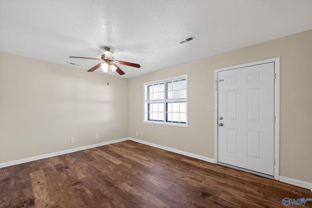 54 Robinson Creek Road, Falkville, AL 35622