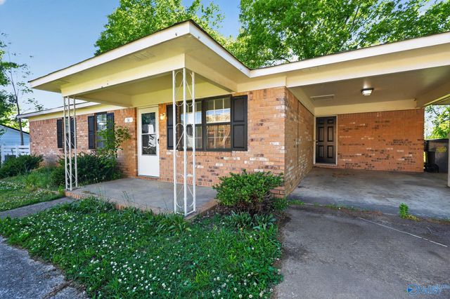 54 Robinson Creek Road, Falkville, AL 35622