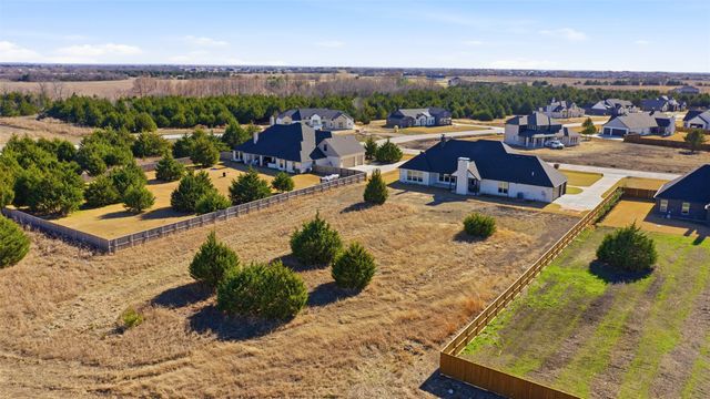 1431 Westgrove Lane, Waxahachie, TX 75165