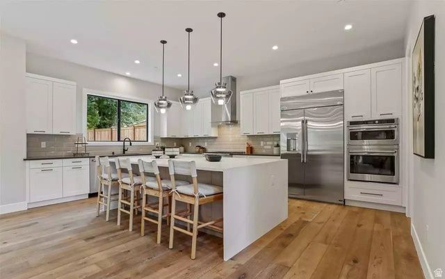 242 W 400 S, Mt Pleasant, UT 84647