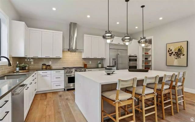 242 W 400 S, Mt Pleasant, UT 84647