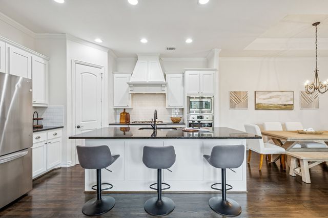 900 Hermitage Lane, Mckinney, TX 75069