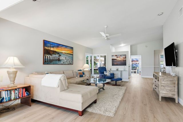 3736 Freshwater Drive, Jupiter, FL 33477