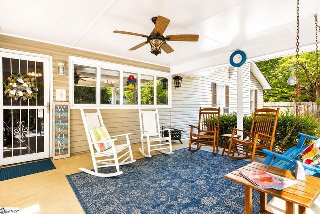 323 Workman Avenue, Woodruff, SC 29388