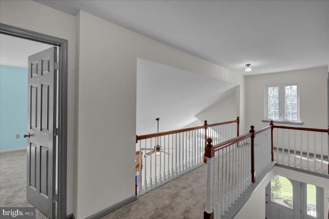 223 WOODBRIDGE LN, Douglassville, PA 19518