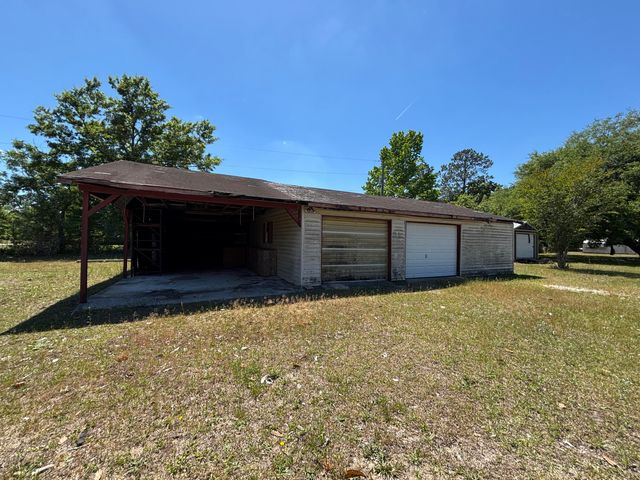 207 New Grade Road, Moncks Corner, SC 29461