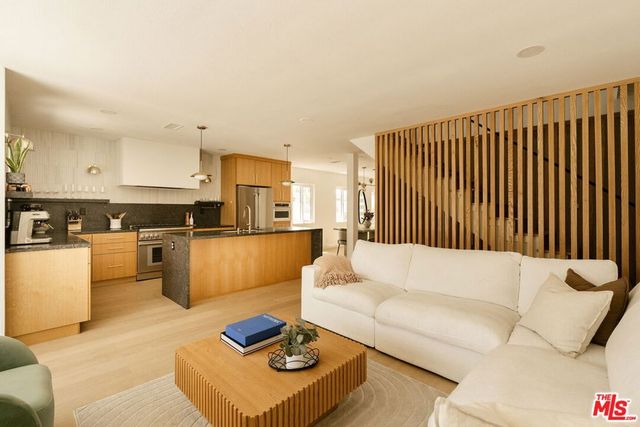 3852 Bledsoe Avenue, Los Angeles, CA 90066