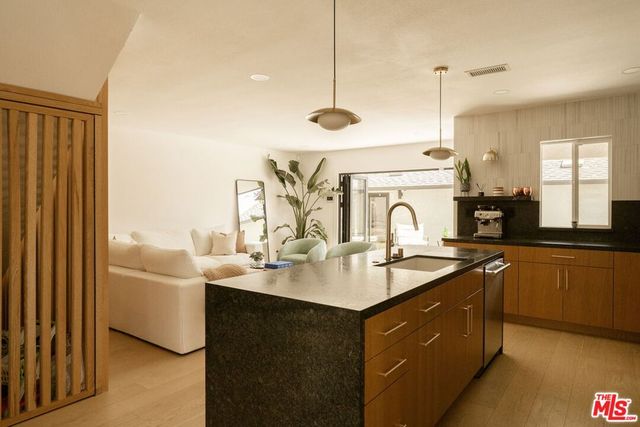 3852 Bledsoe Avenue, Los Angeles, CA 90066