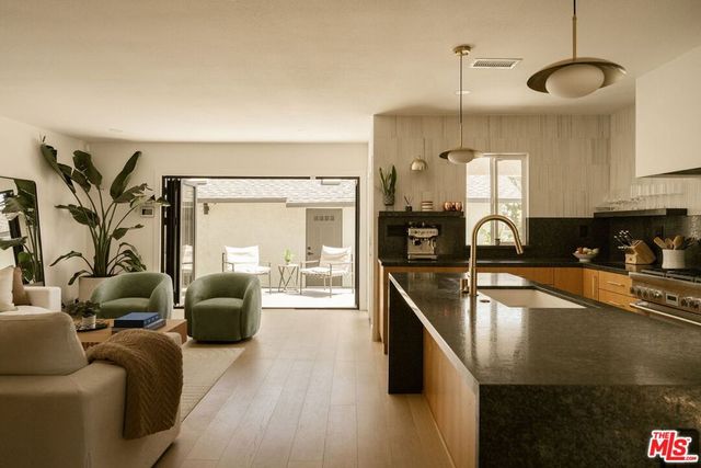 3852 Bledsoe Avenue, Los Angeles, CA 90066