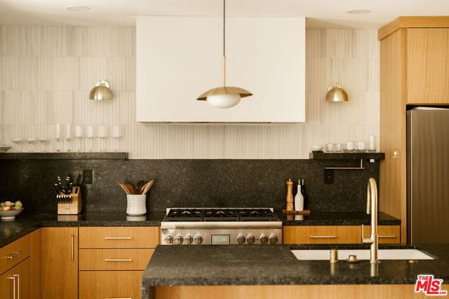 3852 Bledsoe Avenue, Los Angeles, CA 90066