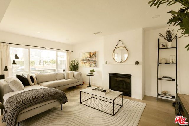 3852 Bledsoe Avenue, Los Angeles, CA 90066