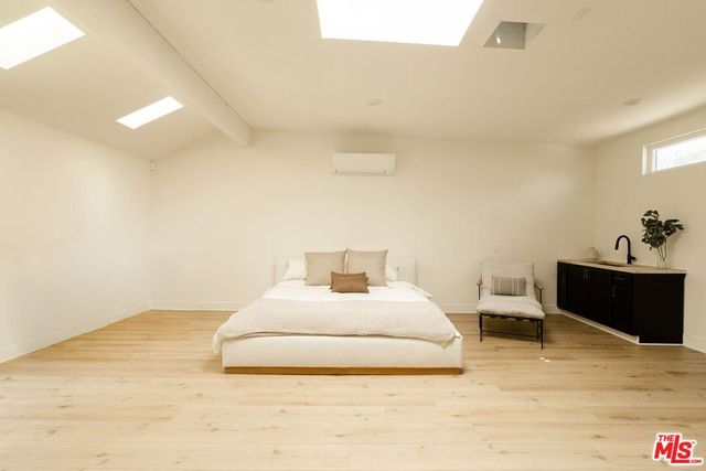 3852 Bledsoe Avenue, Los Angeles, CA 90066
