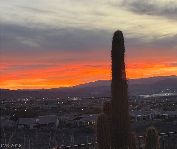 2875 Scotts Valley Drive, Henderson, NV 89052