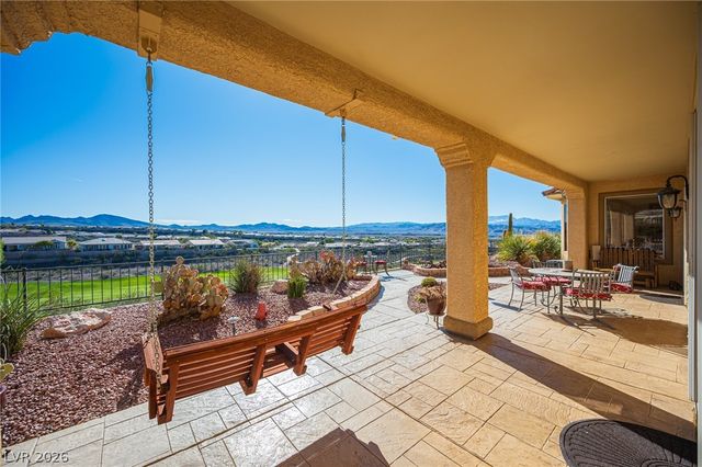 2875 Scotts Valley Drive, Henderson, NV 89052