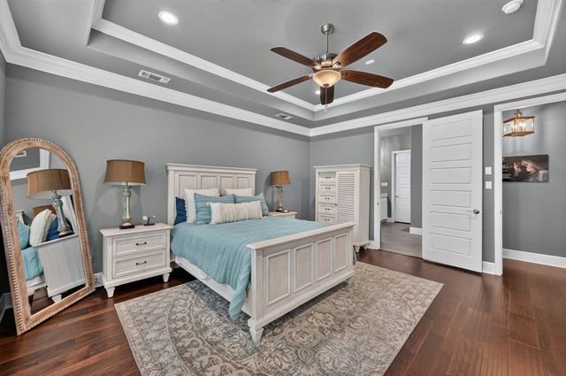 308 Familia Court, Azle, TX 76020